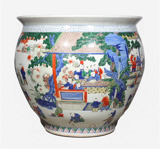 Large Chinese ceramic fishbowl 3044c7