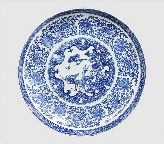 Large Chinese blue and white ceramic 3044c2