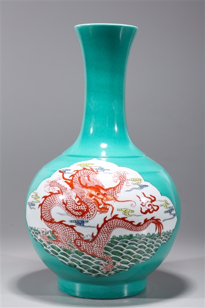 Chinese turquoise ground porcelain 3044d9