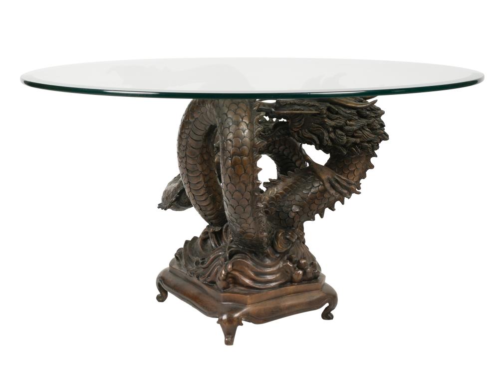 CHINESE STYLE BRONZE AND GLASS 304625