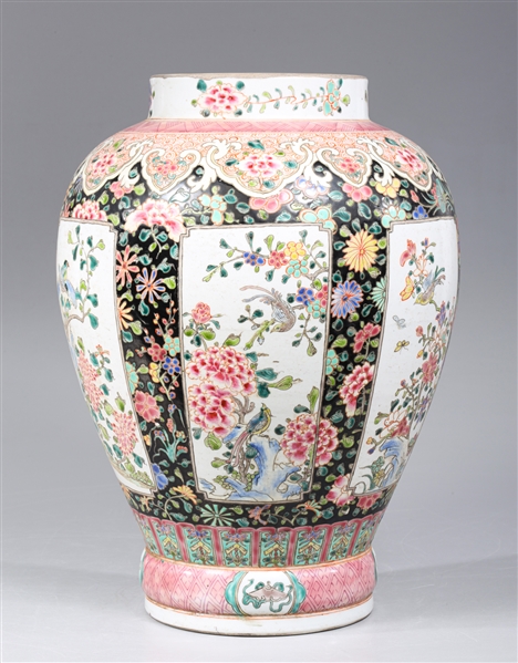 Chinese Kanxi style famille rose 3046d2