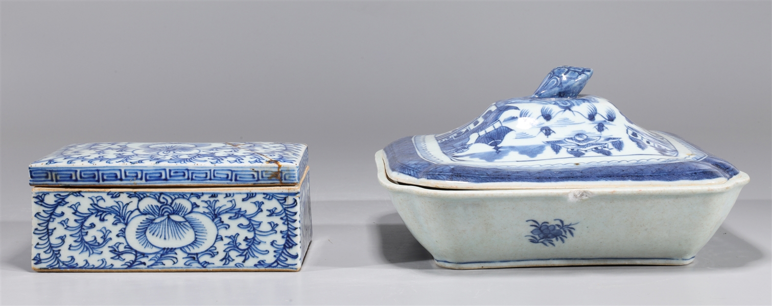 Two antique Chinese blue and white 3046d8