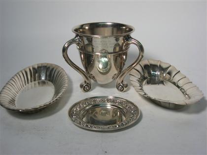 Two oval sterling silver roll trays 4d80d