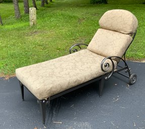 A vintage cast aluminum chaise 3071cc