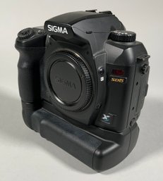 A Sigma SD15 camera body with PG-21