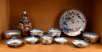 A selection of vintage Imari porcelains,