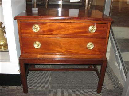 American mahogany two drawer chest 4d89a