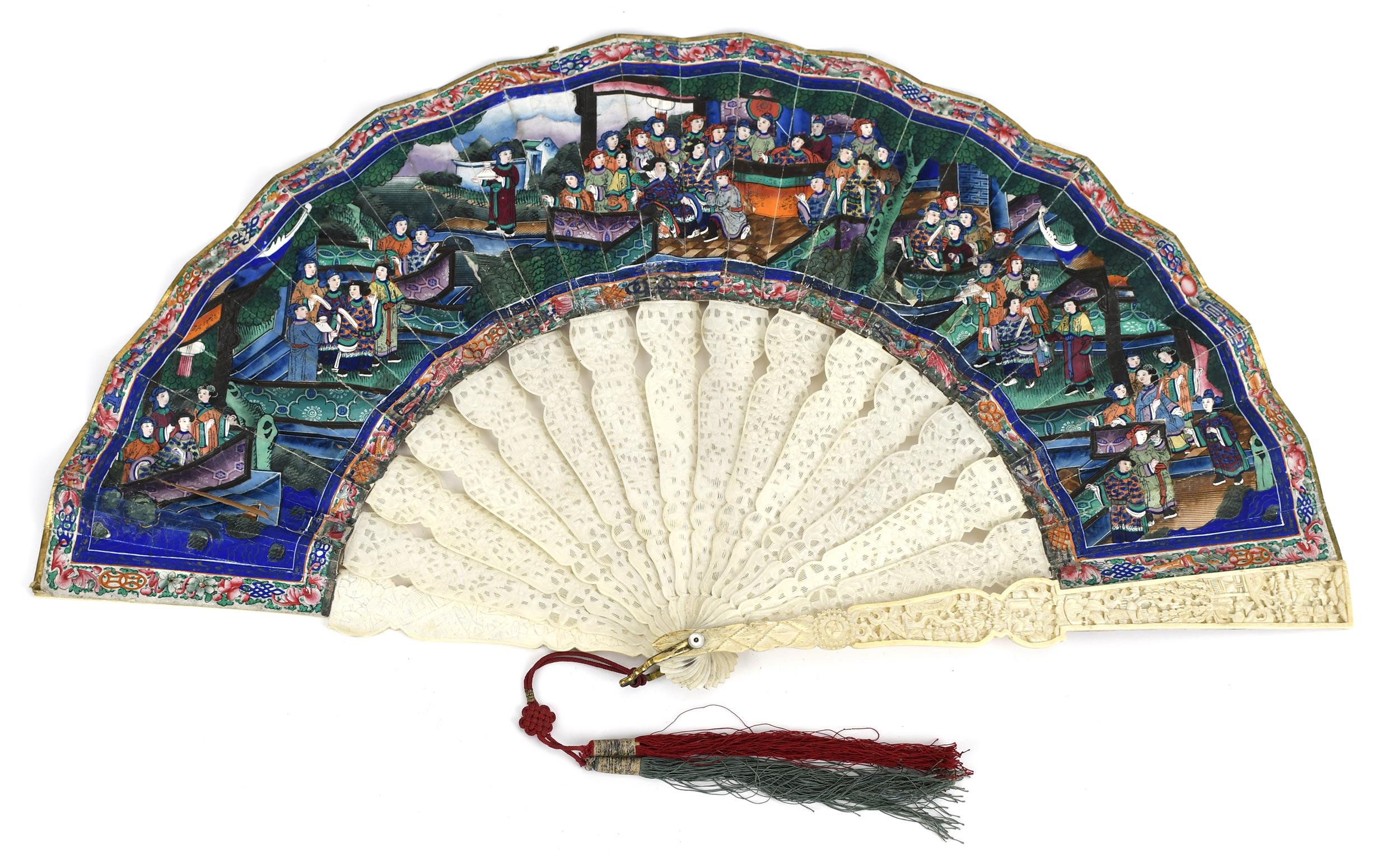 19TH C. CHINESE EXPORT FOLDING FAN.