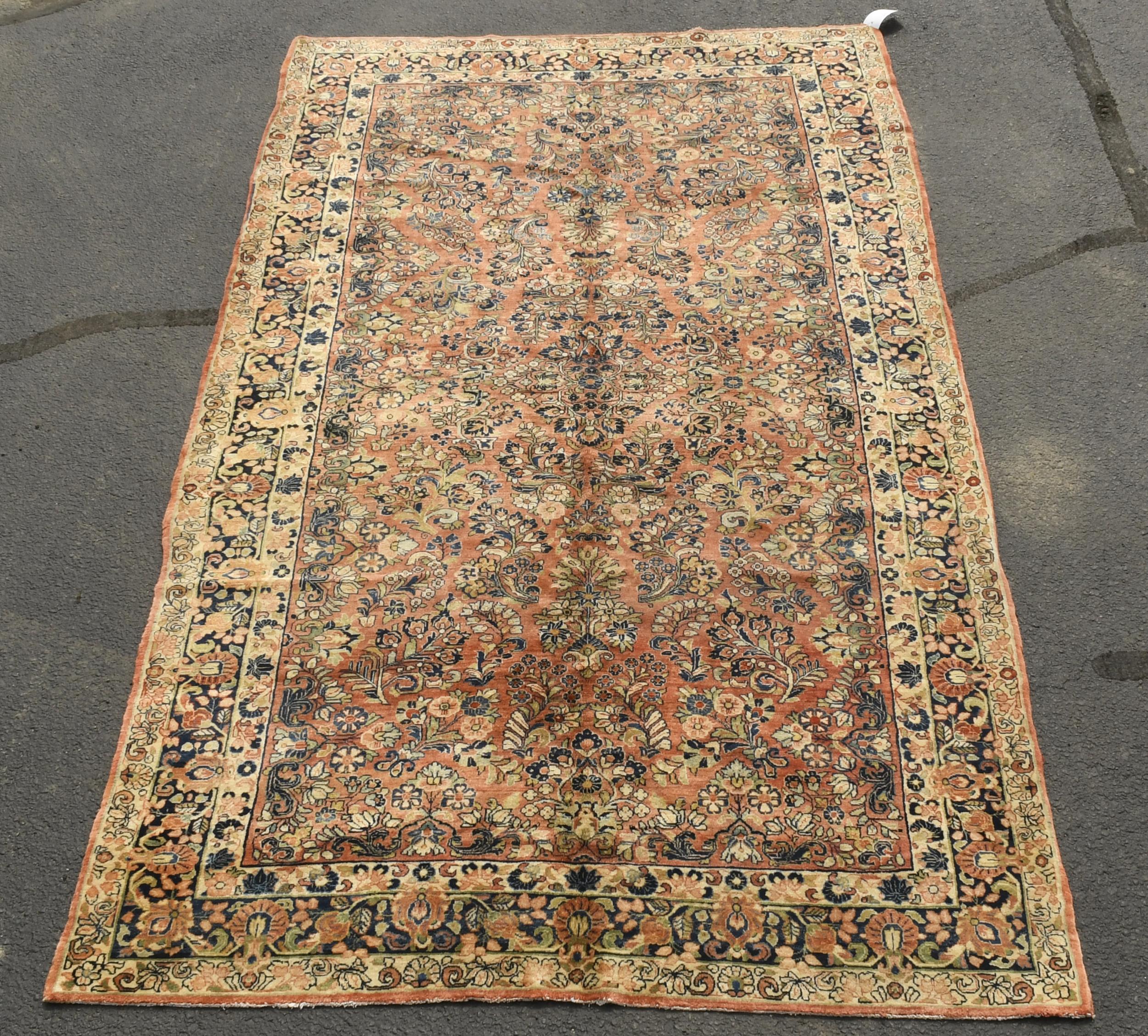 ANTIQUE ORIENTAL SAROUK RUG Antique 307816