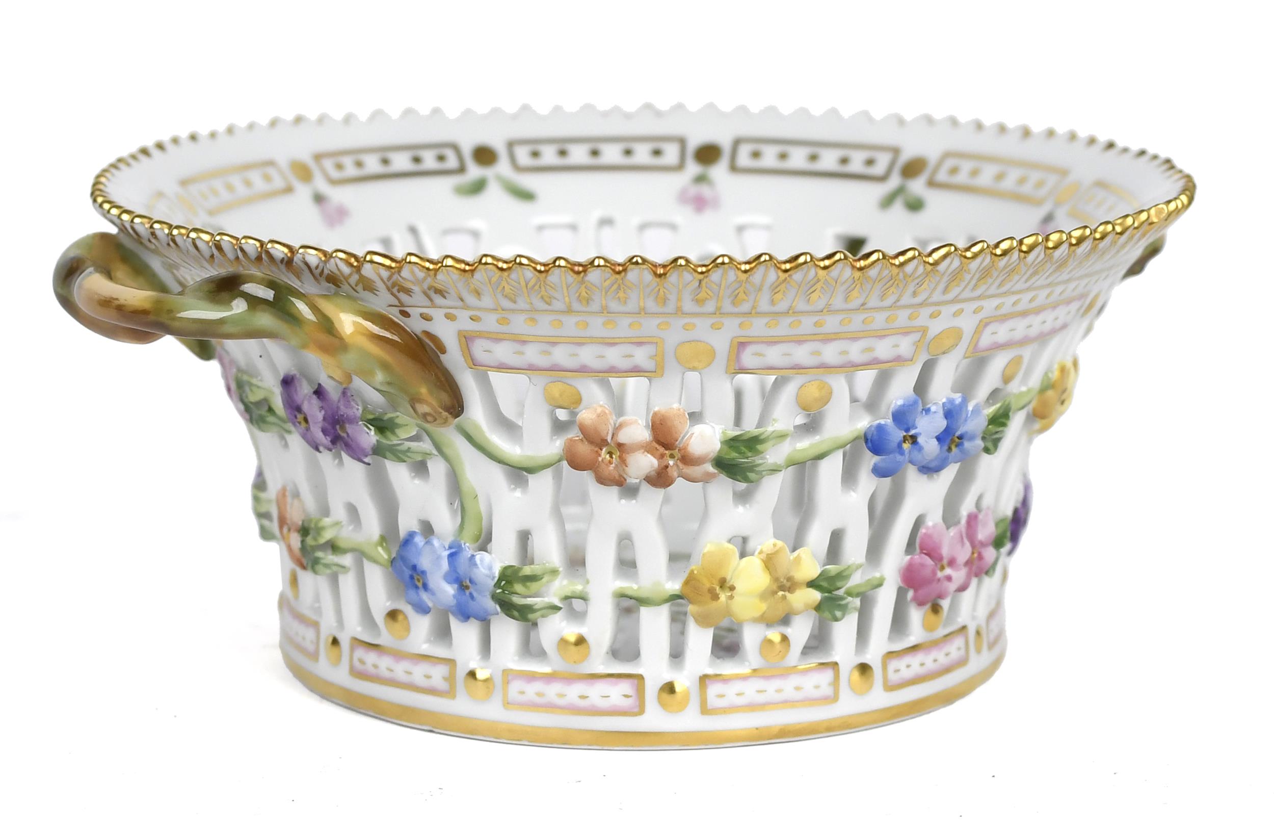 ROYAL COPENHAGEN FLORA DANICA BASKET  307888