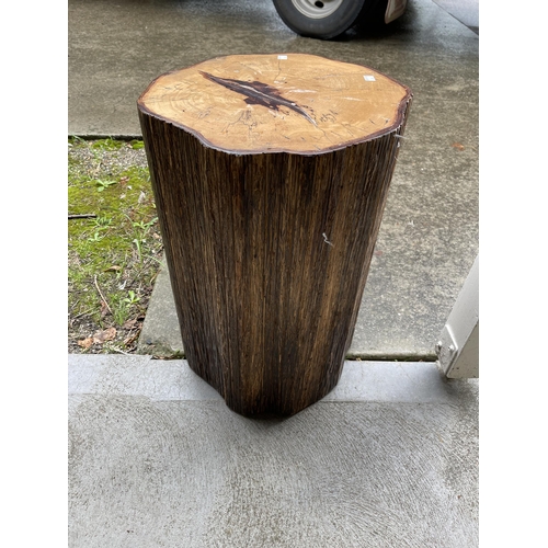 Vixo wooden faux tree trunk section