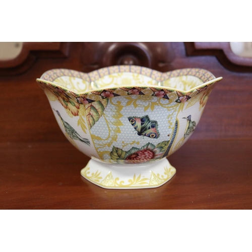 Spode Sumatra bowl, approx 12cm H x