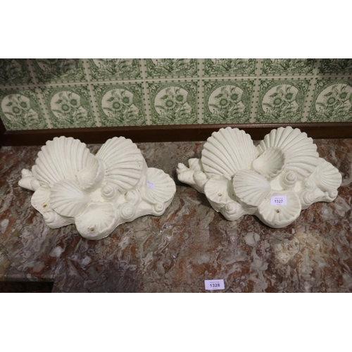 Pair of vintage plaster (composite)