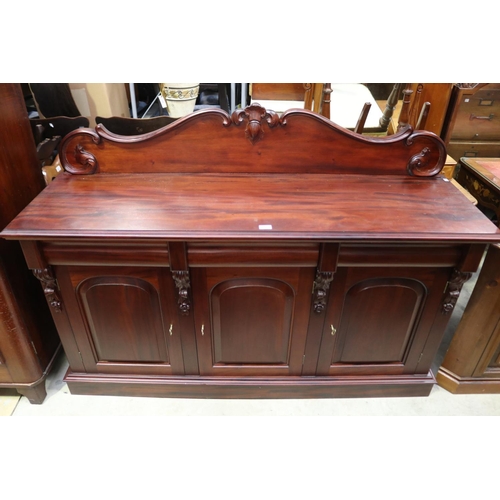 Victorian style sideboard, approx 120cm