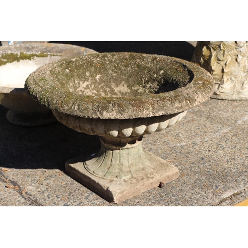 Composite stone pedestal urn planter  3084b2