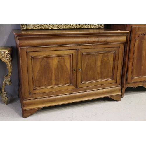Large Antique French walnut Louis