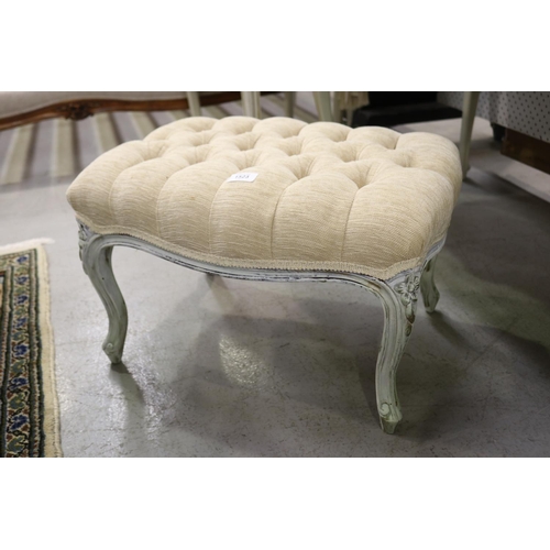 French style upholstered bedroom 30855d