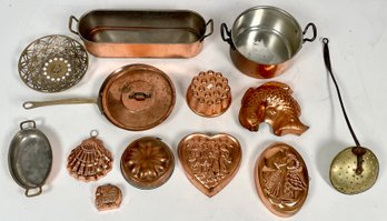 14 pieces of vintage copper, including: