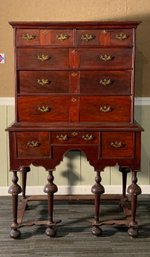 An antique American maple and walnut 30610d