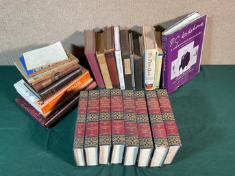 The complete eight volumes of the 306233