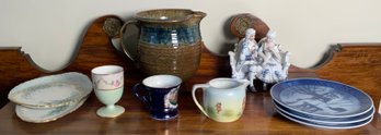 Ten pieces of antique porcelain, including: