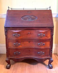 A well made late 19th C Chippendale 306824