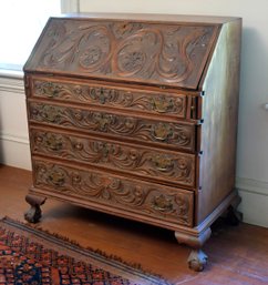 18th C. Chippendale maple desk,