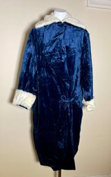 1920's Royal blue velvet coat with