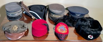 Eight vintage mens hats including  3068e8