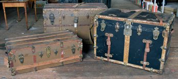 Three vintage steamer travel trunks  3068f0