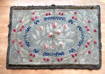 Antique hooked rug with apples 3069a2