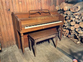 Hardman Peck upright piano with 306a7a