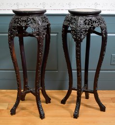 A pair of vintage Chinese floral