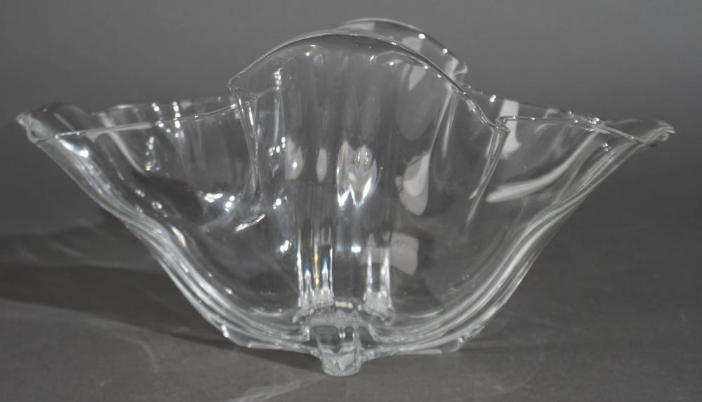 STEUBEN CLEAR CRYSTAL FREE FORM