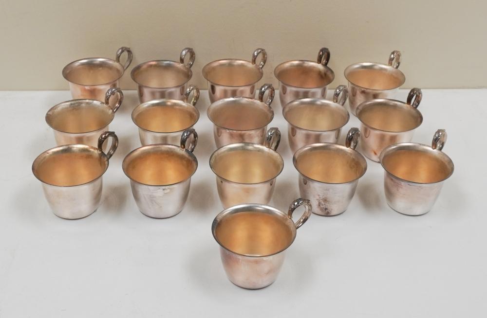 SET OF 16 WILLIAM ROGERS SILVERPLATE