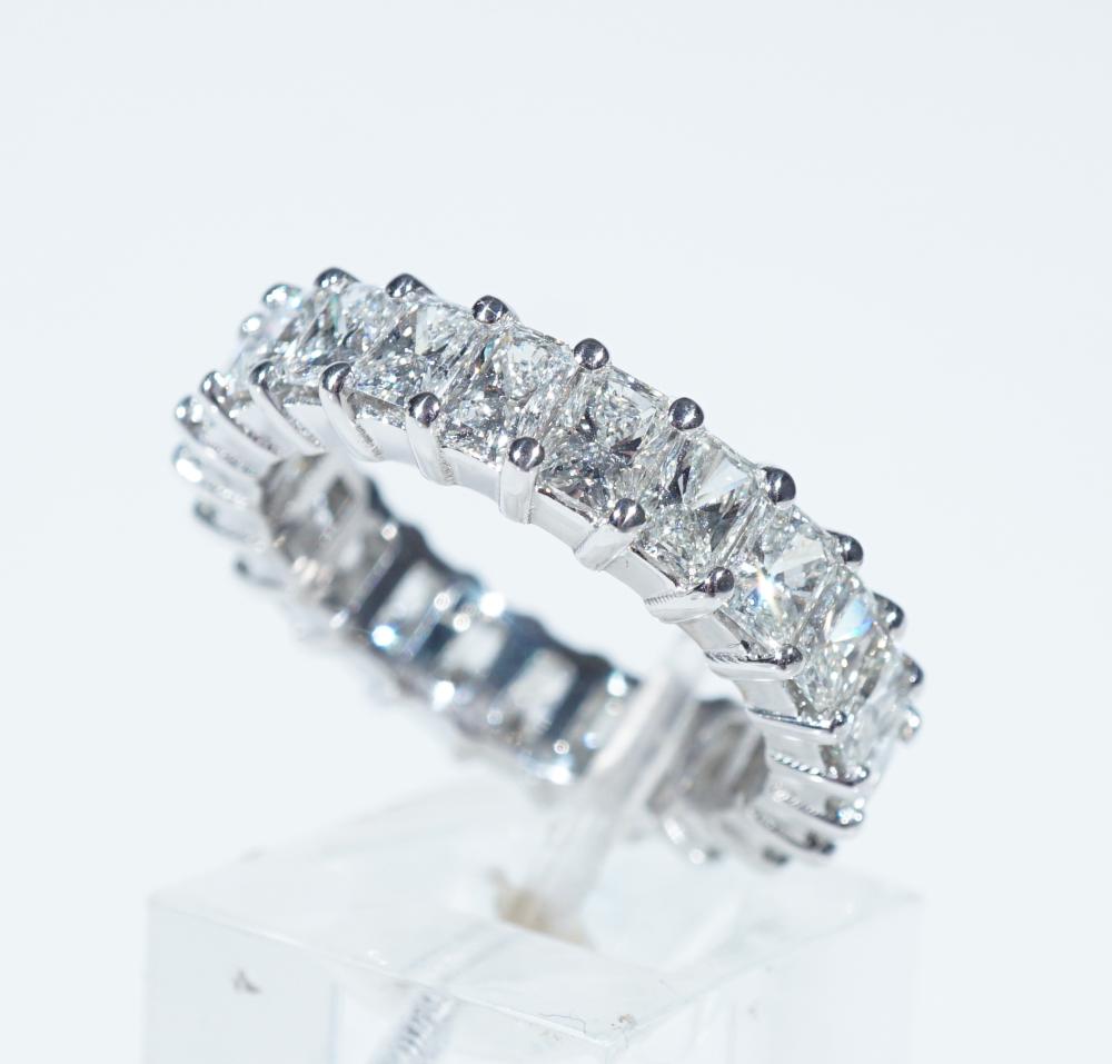 PLATINUM AND DIAMOND ETERNITY RING  309cef