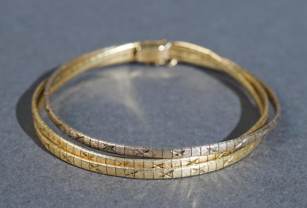 18-KARAT TRI-COLOR GOLD BRACELET