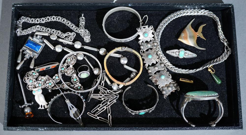 COLLECTION OF MOSTLY SILVER JEWELRYCollection