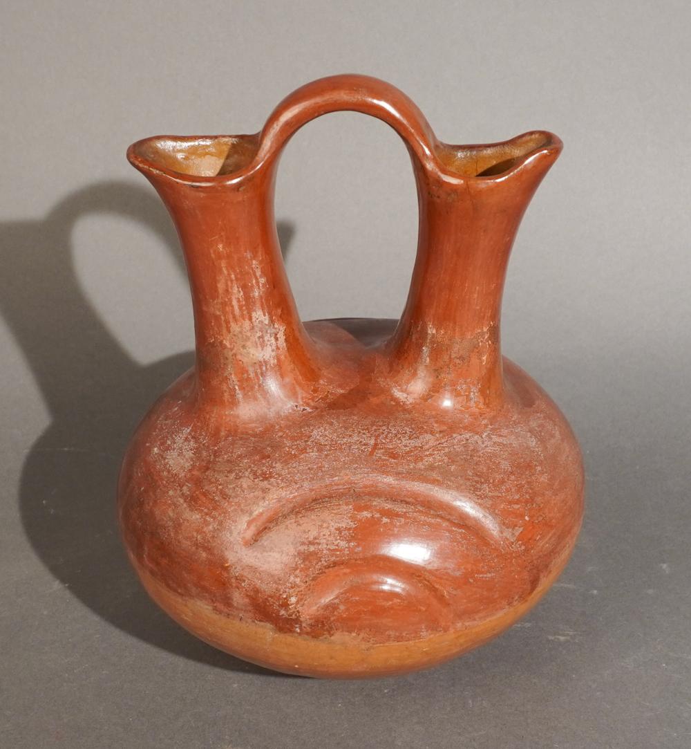 PRE COLUMBIAN TYPE GLAZED POTTERY 309d8a