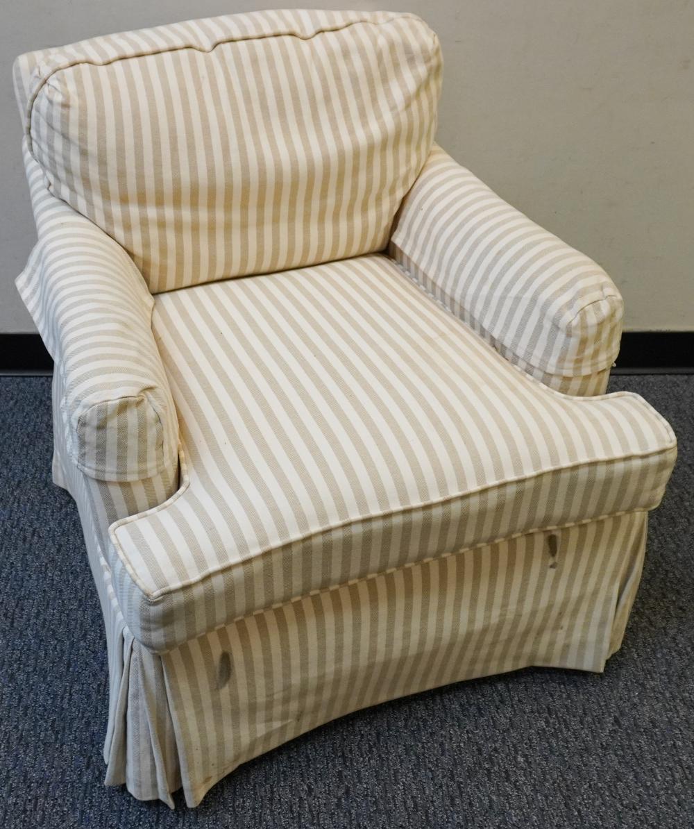 LEE INDUSTRIES UPHOLSTERED LOUNGE CHAIRLee