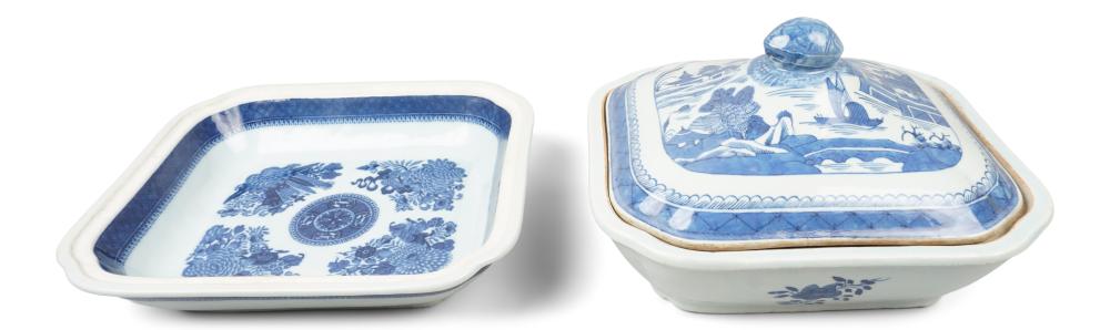 CHINESE EXPORT BLUE AND WHITE CANTON