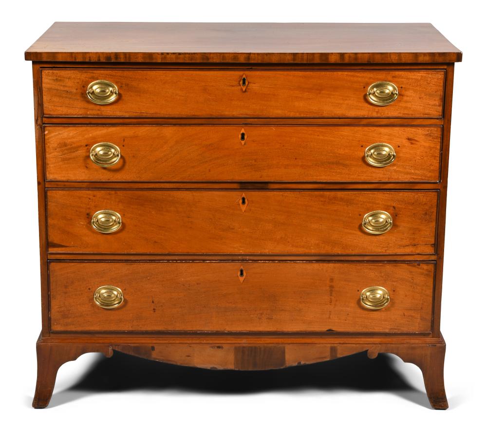 FEDERAL MAHOGANY CHEST OF DRAWERS  309fc6