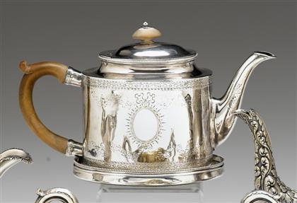 George III sterling silver teapot 4dcec