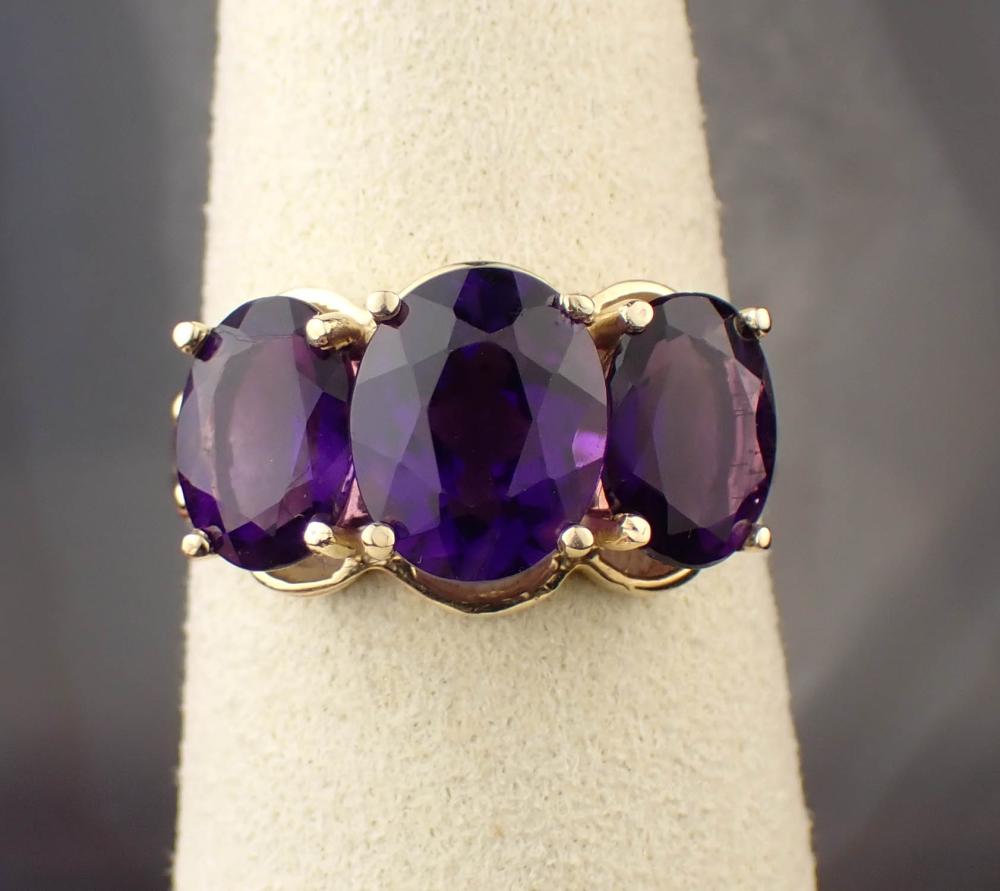 AMETHYST AND FOURTEEN YELLOW GOLD 30a2b6