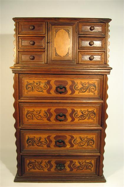 Italian walnut and fruitwood marquetry 4dd14