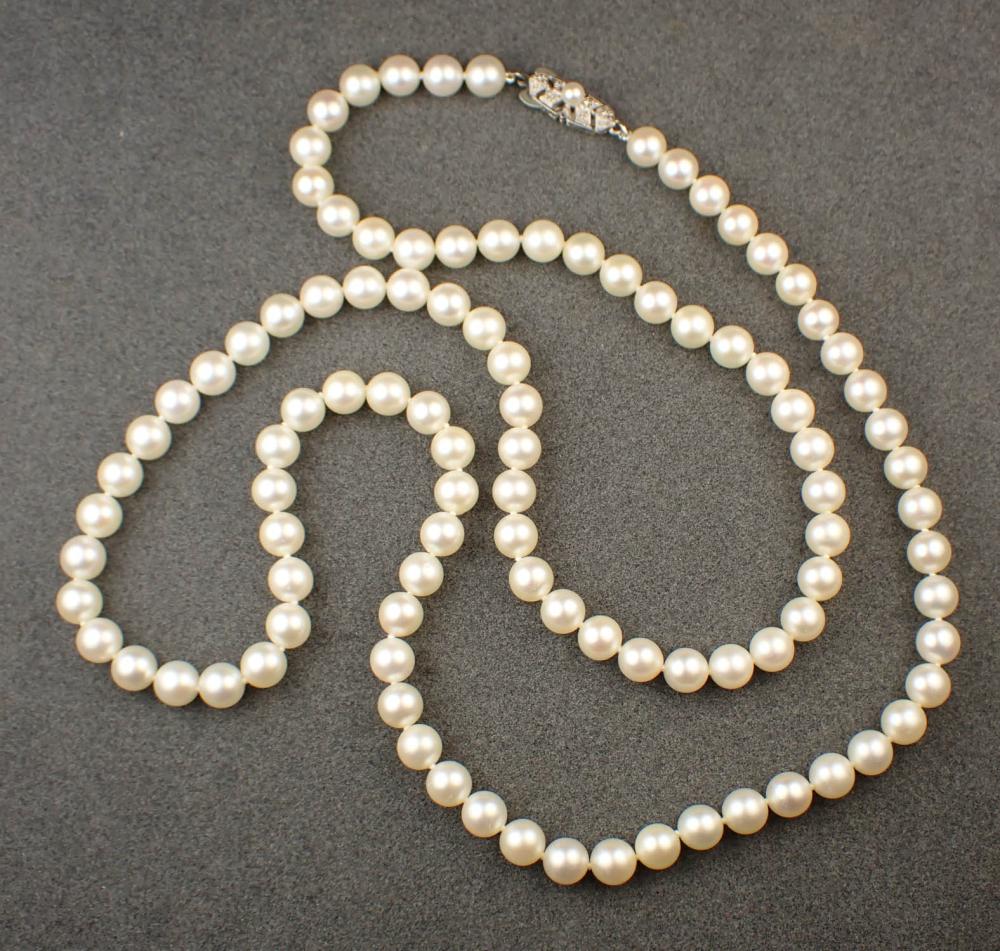 MIKIMOTO JAPANESE AKOYA PEARL NECKLACEMIKIMOTO