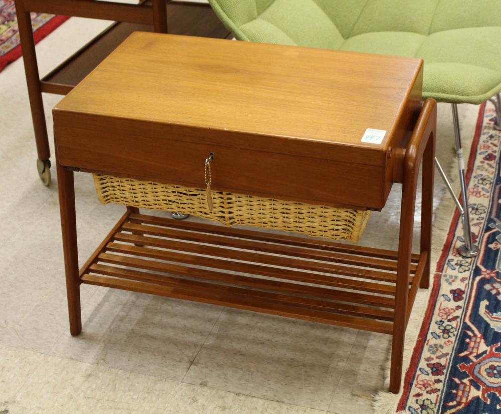 MID CENTURY MODERN TEAK SEWING 30a328