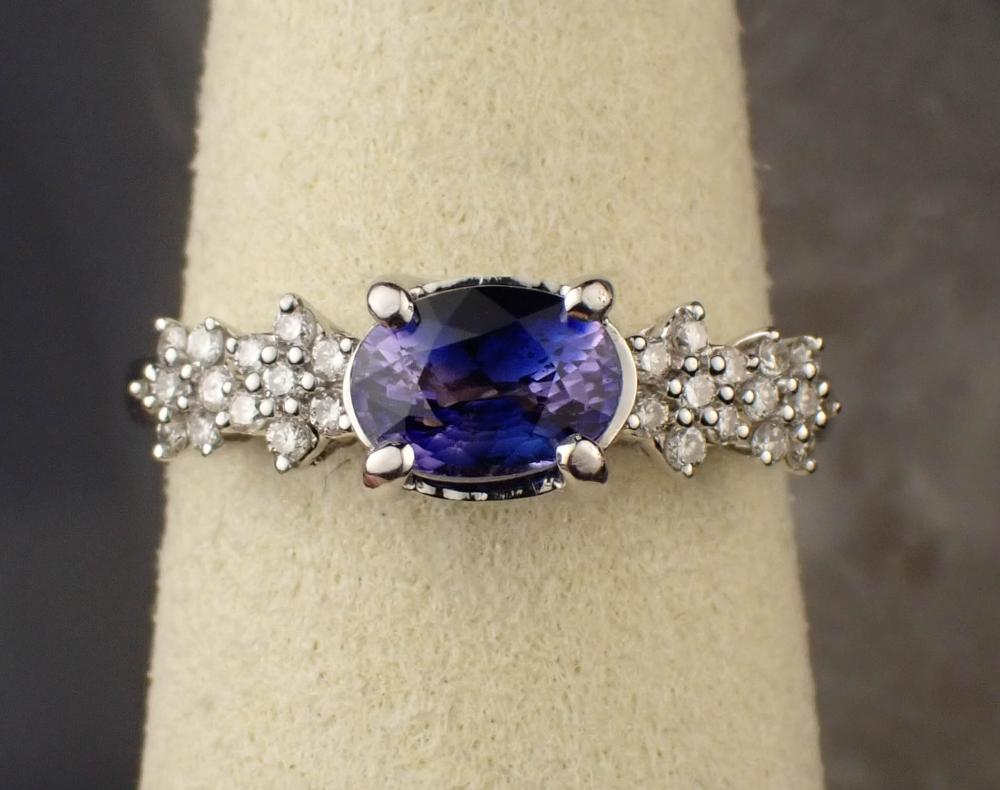 BI COLOR SAPPHIRE DIAMOND AND 30a33c