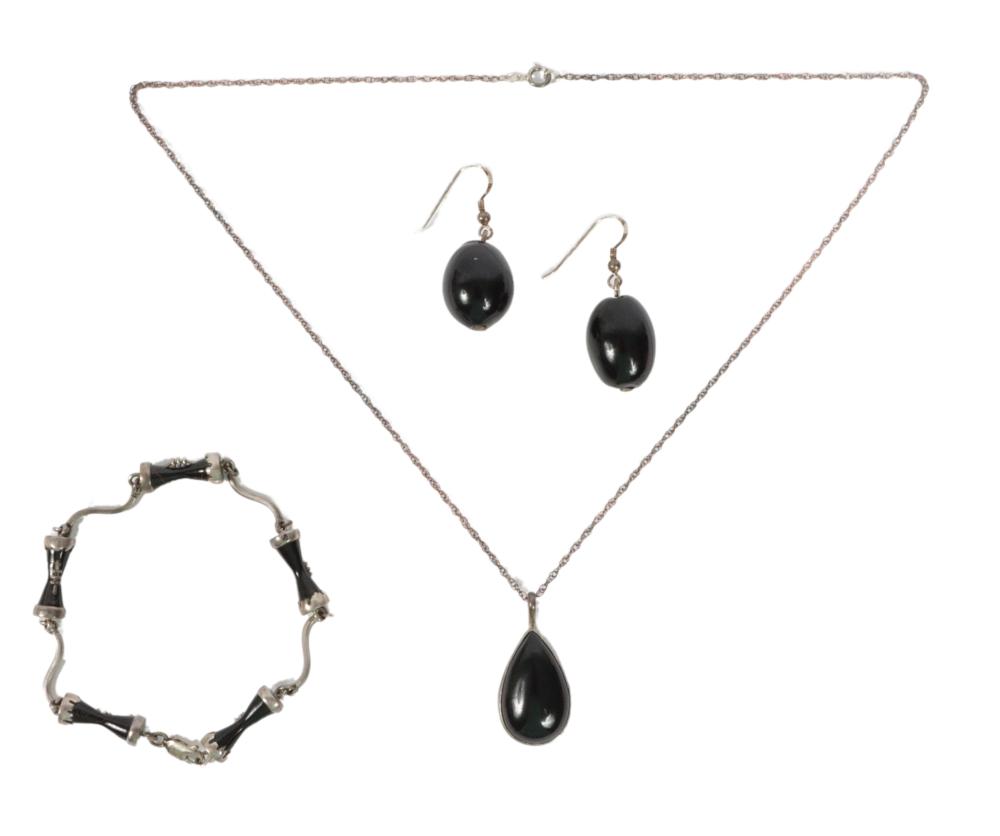 STERLING SILVER 3PC JEWELRY GROUP: