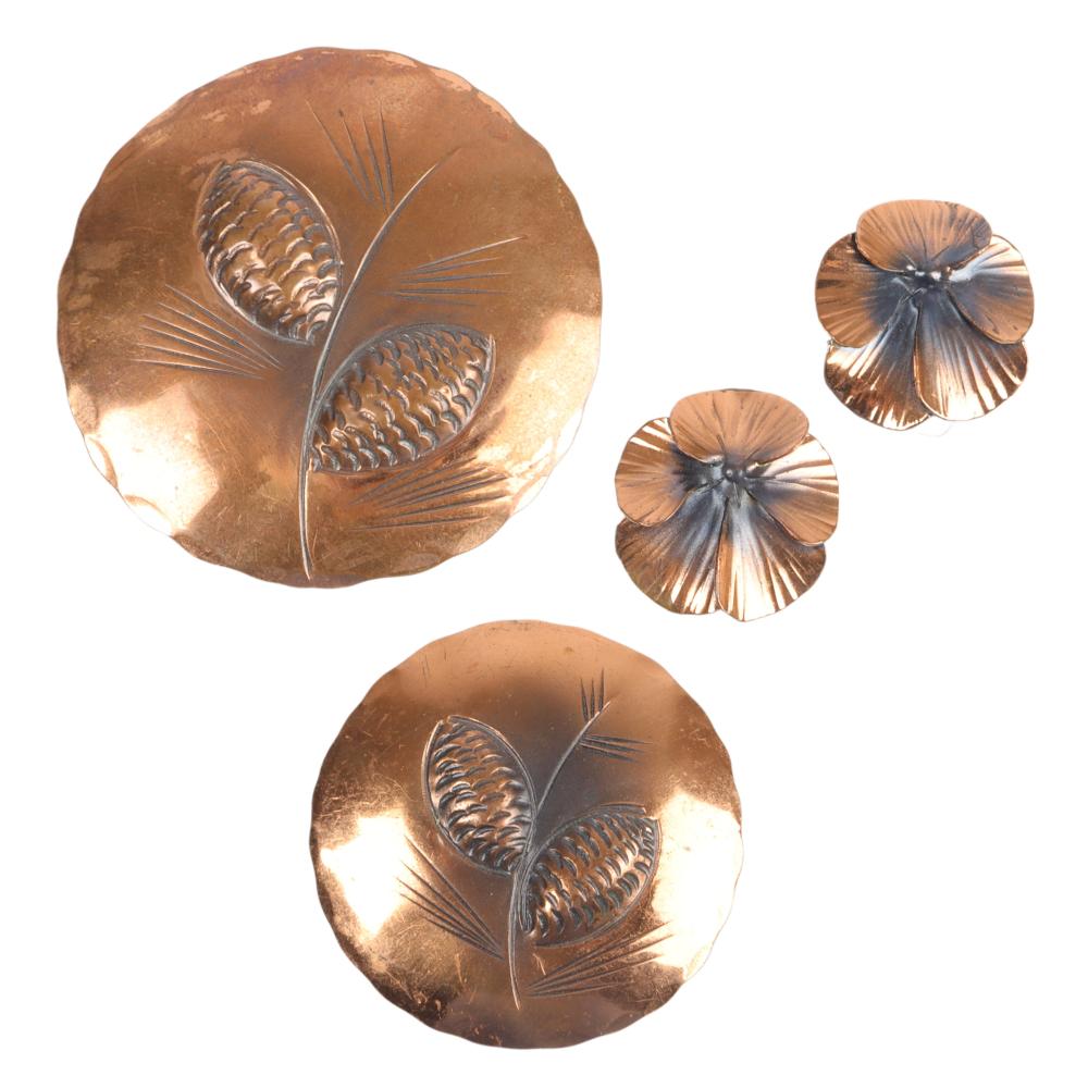 NYE 4PC COPPER: TWO ROUND PINECONE